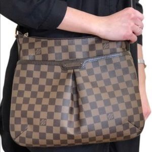 Louis Vuitton Bloomsbury!  Discontinued bag!